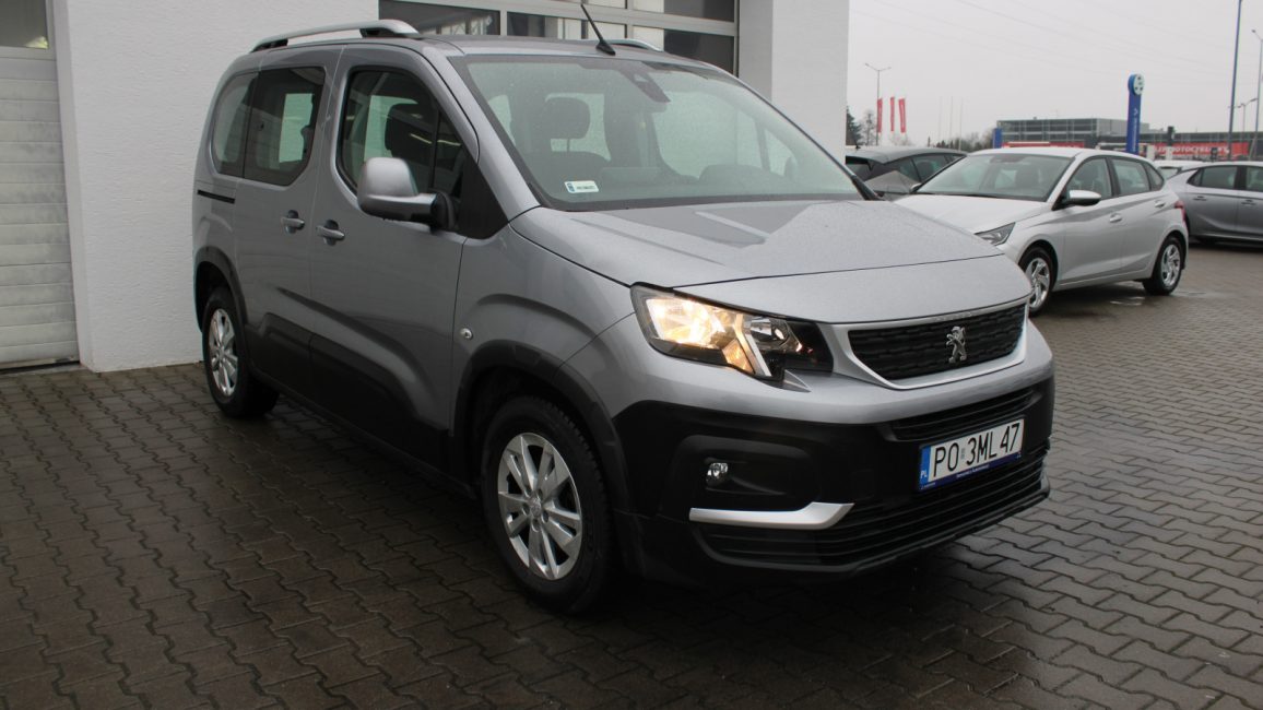 Peugeot Rifter 1.2 PureTech Active S&S PO3ML47 w zakupie za gotówkę