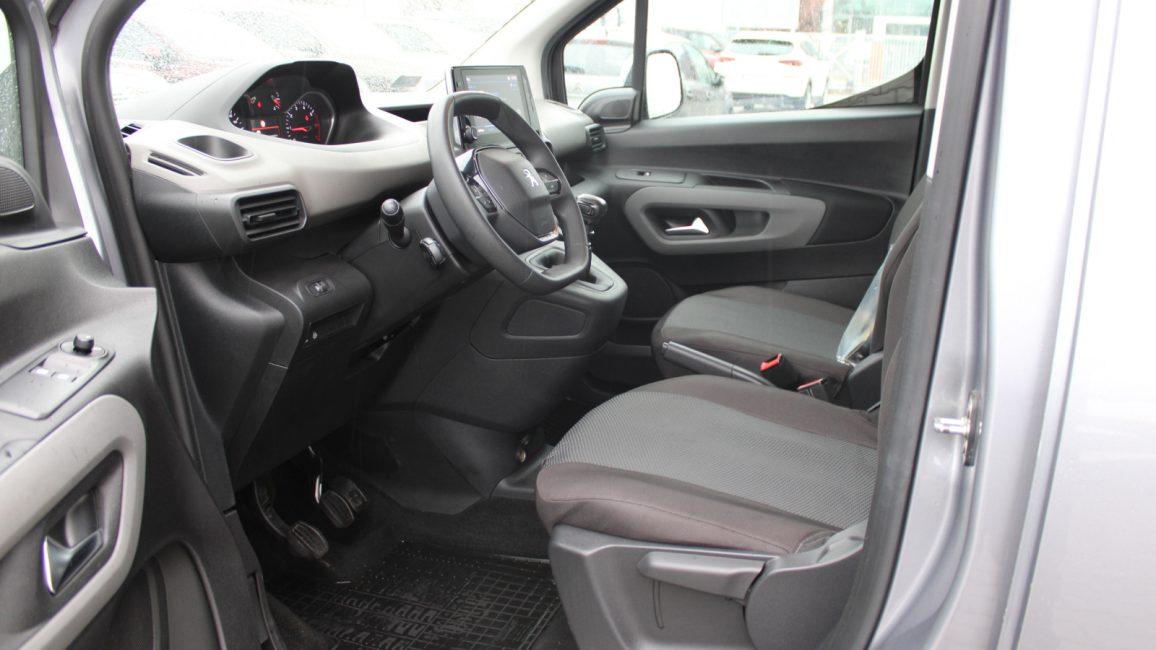 Peugeot Rifter 1.2 PureTech Active S&S PO3ML47 w zakupie za gotówkę