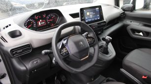 Peugeot Rifter 1.2 PureTech Active S&S PO3ML47 w zakupie za gotówkę