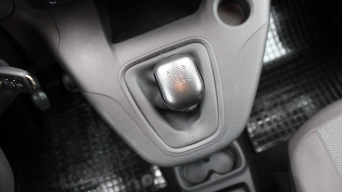 Peugeot Rifter 1.2 PureTech Active S&S PO3ML47 w zakupie za gotówkę
